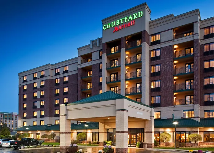 Courtyard By Marriott Bloomington Mall Of America